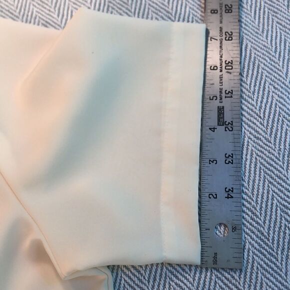 VINTAGE CREAM buttton down dressy blouse Pit to Pit ~ 22 1/2” SO PRETTY - Picture 12 of 14